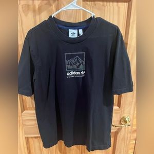 Adidas T-shirt